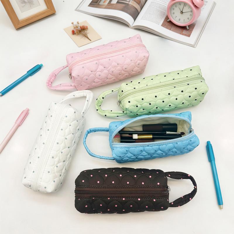Przenośna kosmetyczka w kropki – Cosmetic Bags recenzja i cena