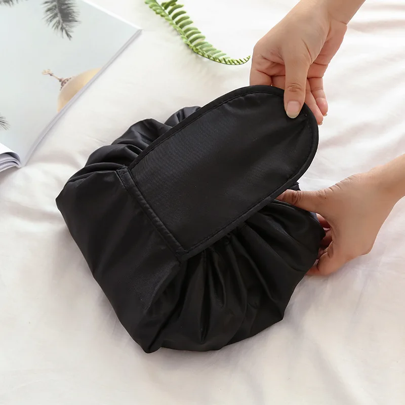 Damska kosmetyczka z sznurkiem – Cosmetic Bags recenzja i cena