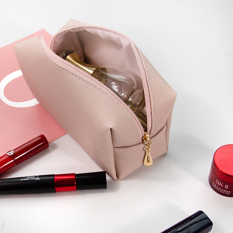 Mała kosmetyczka, piórnik, prz – Cosmetic Bags recenzja i cena